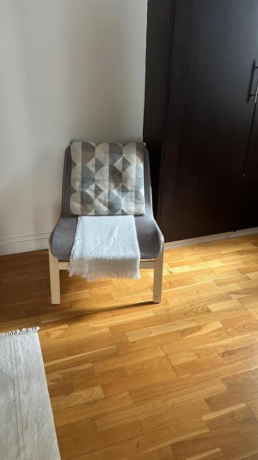 פריז Chic Apartment On The Famous Shopping Rue Du Faubourg Saint-Honore Street מראה חיצוני תמונה